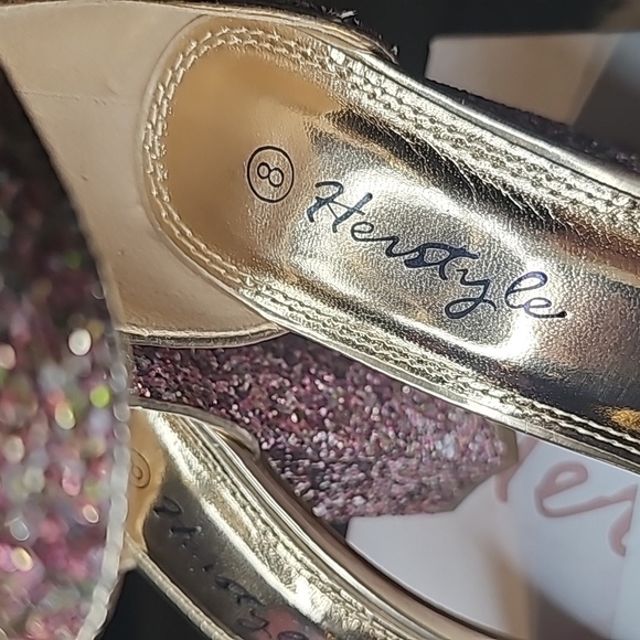 Pink GLITTER Heels!! - Picture 5 of 15